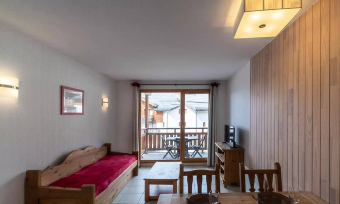 Les Orres Apartment | Residence Le Balcon Des Airelles - Apartment with beautiful mountain view