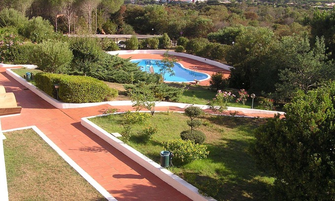 Baja Sardinia Apartment | Residence Pinnetta - 4-seater apartment with free pool and WiFi