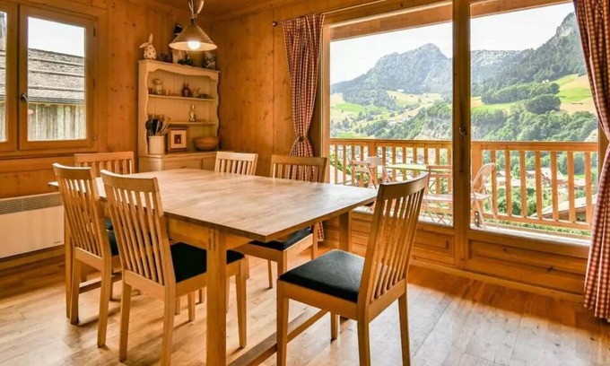Le Chinaillon Apartment | Residence Refuge Des Outalays B - Refuge B3, beautiful apartment nestled in the heart of the mountains, at the foot of the slopes