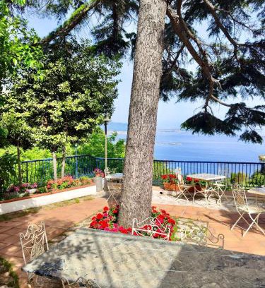 Raito Apartment | Residence Villa Giordano sea view Amalfi Coast