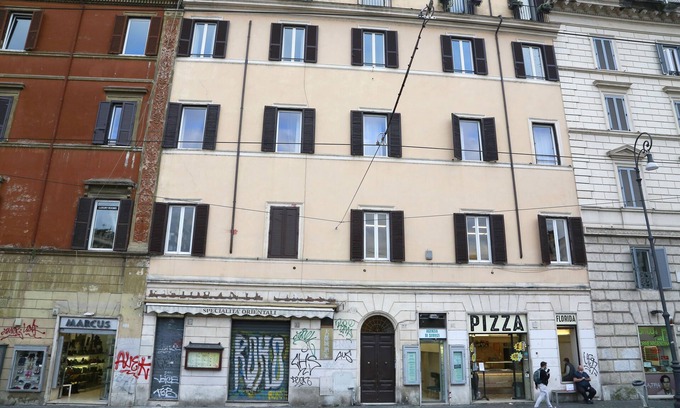 Rione XI Sant'Angelo House | Residenza Gens Julia