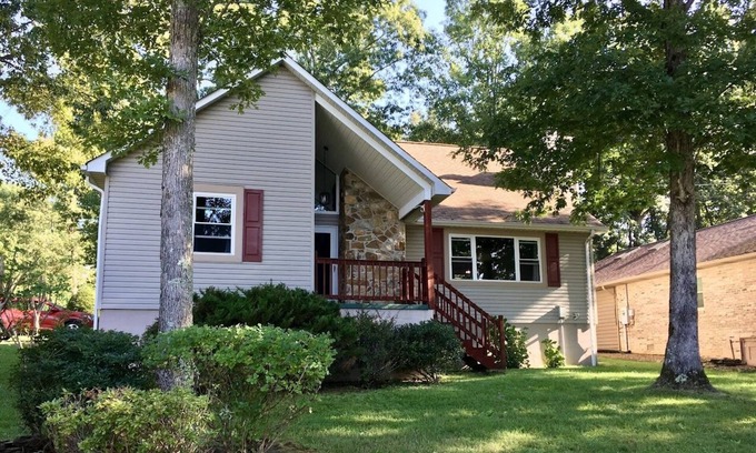 Crossville - Harriman House | 🌄Resort Vacations at Fairfield Glade TN Beautiful 3 Bedroom House