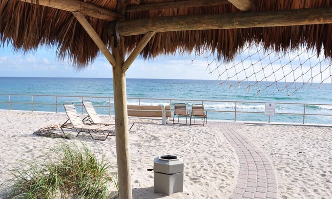 Hillsboro Beach Villa | Resort Villa, Private Oceanfront Beach, Heated Pool, IntraCoastal Gathering