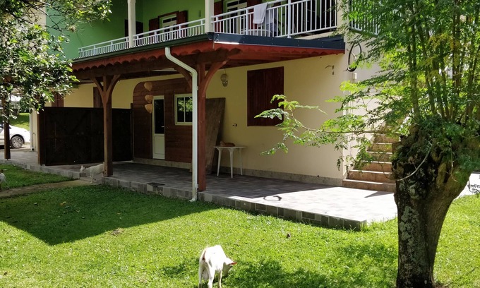 Les Abymes House | Rest and relaxation in nature (2/2)