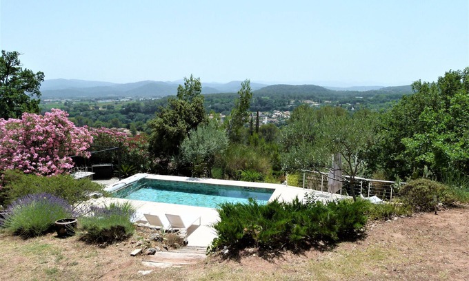 La Motte Villa | REVERIE EN PROVENCE/LUXURY VILLA/4 PEOPLE