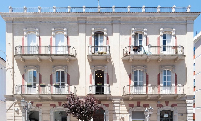 Vasto Bed & Breakfast | Reverse Art Hotel