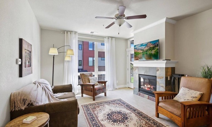 Rigden Farm Condo | Rigden Farm Loft with garage, elevator, secure building, close to CSU & Old Town