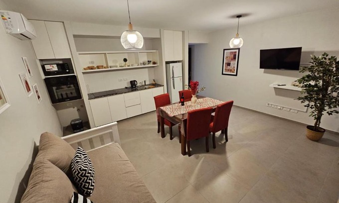 Maipu Apartment | Riparo Bosques