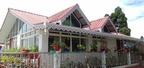 Darjeeling House | RISE N SHINE HOMESTAY