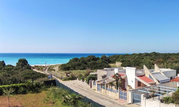 Punta Prosciutto Villa | Riva degli Angeli by BarbarHouse