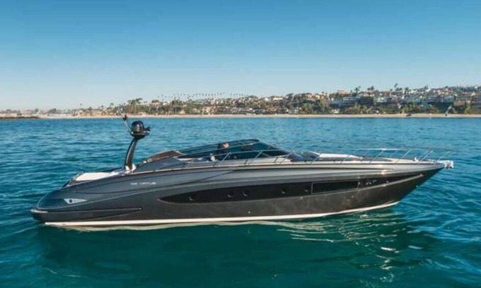 Marina del Rey Boat Rental | ♕ Riva Virtus 65' Yacht - 8HR Day Trip from Marina Del Ray 🌊