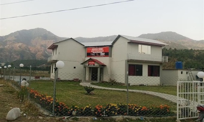 Khyber Pakhtunkhwa Hotel | River Dine Hotel & Restaurant