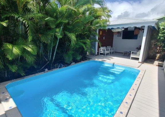 Goyave House | RIVER PARADISE