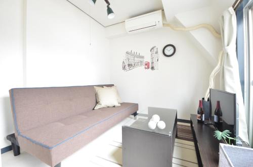 Namba Apartment | River Side Namba 801