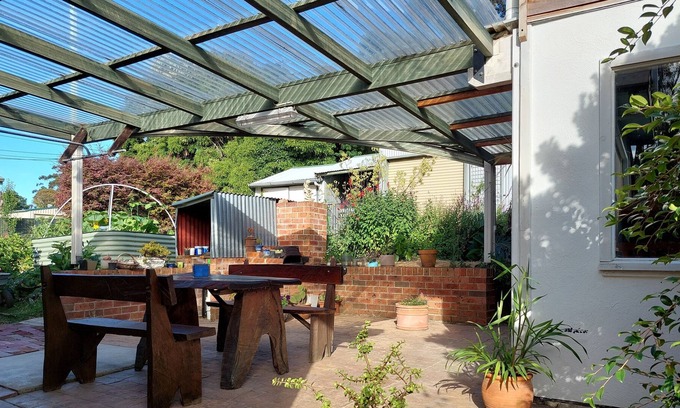 Lake Tabourie Cottage | River Vida cottage & bungalow family holidays