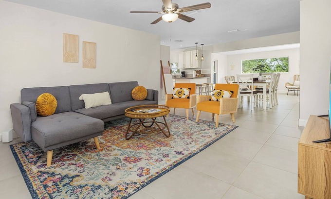 Rainbow Groves House | River View Home w Boat Dock!
