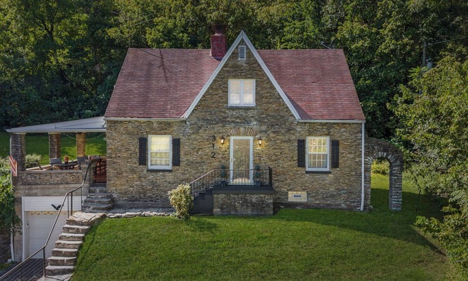 Lawrenceburg House | Riverside Storybook Cottage 1940 Stone Home w/Bar, Kids Area, River Views, Trail