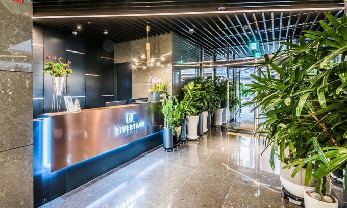 Seongnae-dong Hotel | Rivertain Hotel