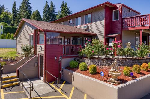 Hood River Hotel | Riverview Lodge
