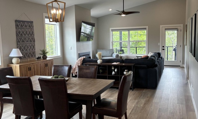 Duluth House | RiverWest Rivers Edge on the River - Brand New -20% off Bike Rentals