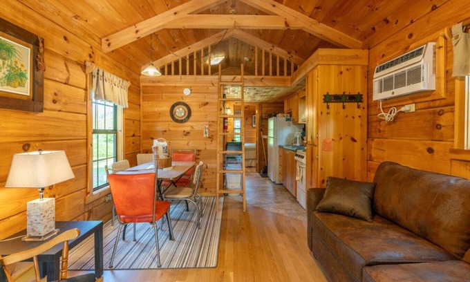 Big Bend Township House | Riverwoods Cabin, Chippewa River
