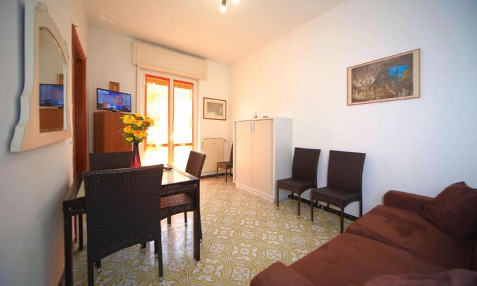 Borghetto Santo Spirito Apartment | Riviera Relax