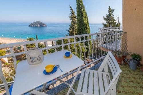 Torre del Mare Apartment | Rivierarent Golfo dell'Isola