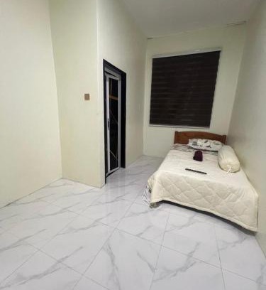 Kampung Telaga Bata House | Rizqi Homestay Pasir Mas