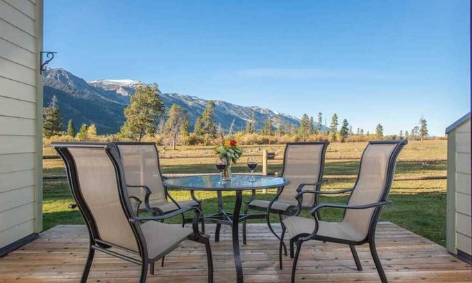 Moose Wilson Road House | RMR: Greyling 4513 Condo in The Aspens/Wilson,WY