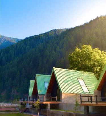 Kel Resort | Roameo Resorts