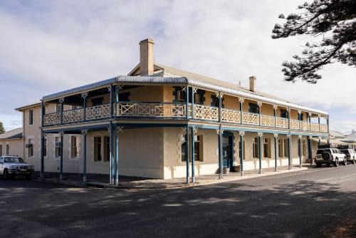 Waterhouse Hotel | Robe Hotel