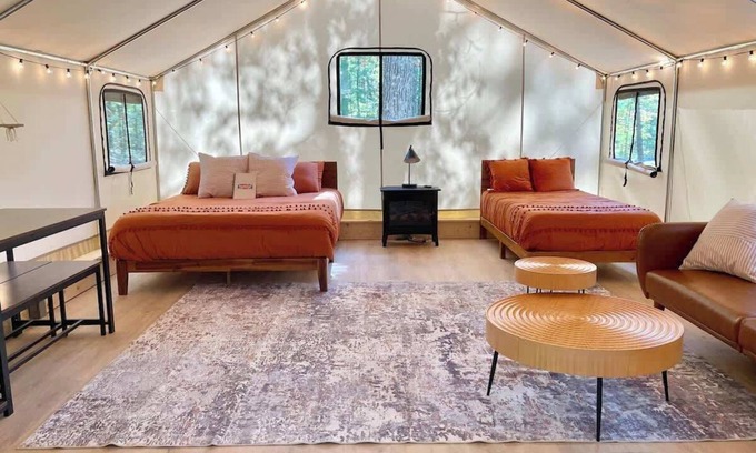 Zoe RV Rental | Robin's Nest-Lux Camping Tent in the Gorge️