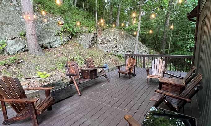 Rockbridge House | Rock Hill Retreat- a home with natural stone formations at every turn!