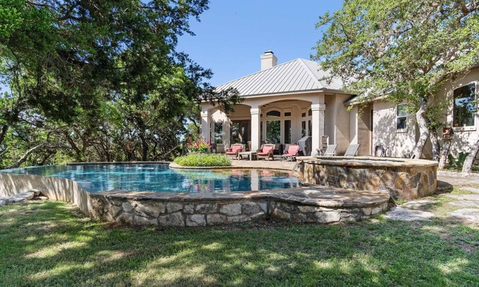 Pipe Creek House | Rockin' B Ranch Summit House