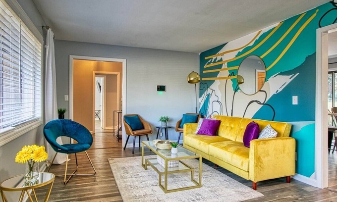 Decatur House | Rocksteady Retreat Home
