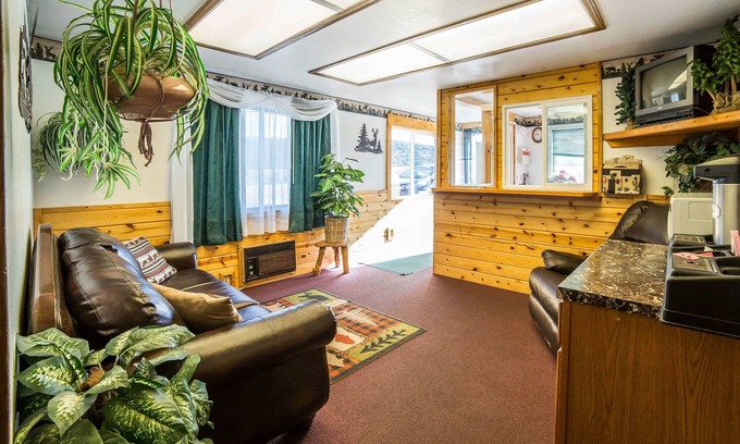 Panguitch Hotel | Rodeway Inn Bryce Canyon