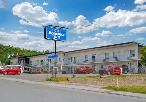 Gaspe Hotel | Rodeway Inn