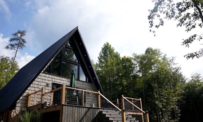 Dobson Cabin | Romantic Escapes in this Stunning A-Frame in North Carolina with Access to a Private Hot Tub and Fire Pit