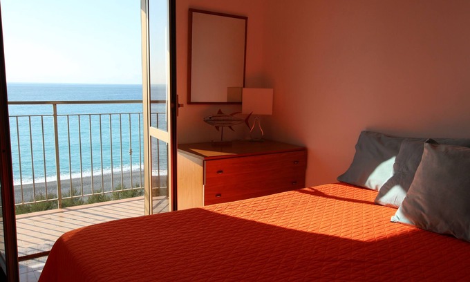 Annunziata Apartment | Romantic flat on the beach, sunset sea view, free parking, WIFI, TV