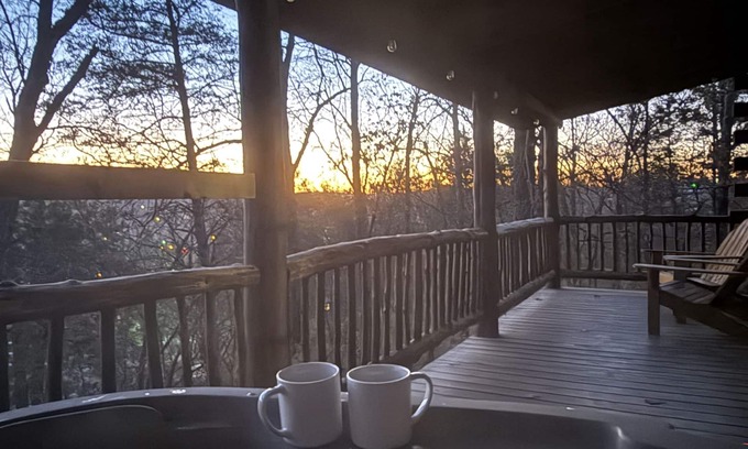 Branson Cabin | Romantic Log Cabin Escape Near Branson