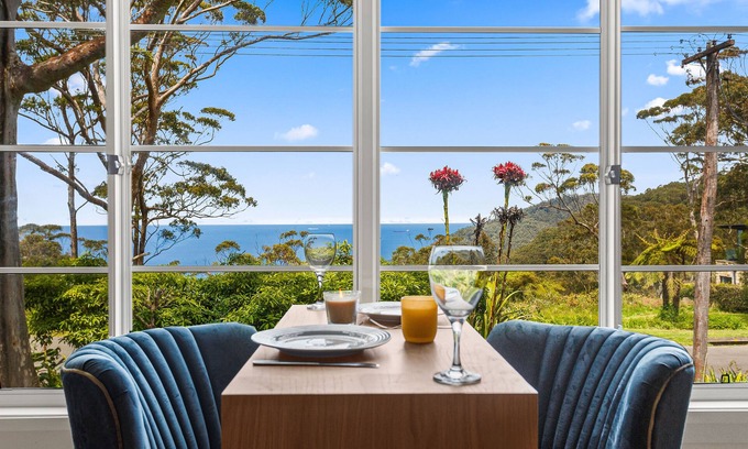Stanwell Tops Apartment | Romantic Ocean View Studio @ Stanwell Tops