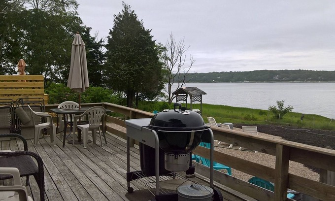 Orleans Cottage | Romantic Orleans Waterfront Cottage!