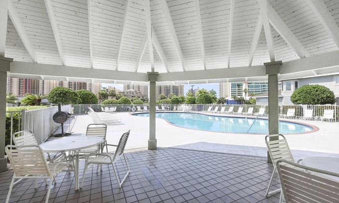 Orange Beach Condo | Romar Lakes 103a 2 Bedroom Condo