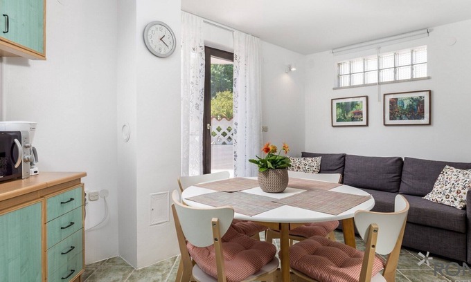 Barbariga Apartment | Rona apartment Lavanda