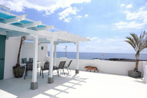 Santa Cruz de la Palma House | Rooftop Dreamhouse - 3BR with Seaviews