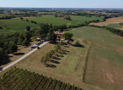 Castel San Pietro Terme House | Room&breakfast La Gramadora