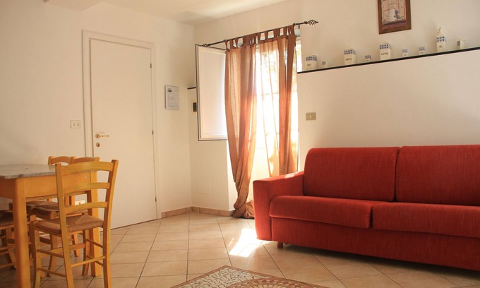 Bogliasco Apartment | Room 'Camera Mimosa' with Sea View, Wi-Fi and Air Conditioning