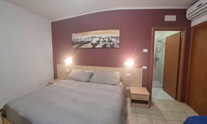 Saletto-San Bartolomeo Bed & Breakfast | Room in B&B near Venice airport, Venice, HFarm and Jesolo beach.