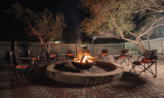 Mookgopong House | Room in Guest Room - Mmakuba Private Game Lodge, Superior Suite 4