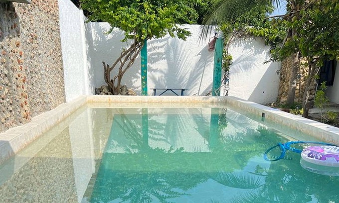 Cartagena Cabin | "room in Lodge - Comfortable Tr-a2d Queen Sized Bedroom Near Beach With Pool and Wifi"